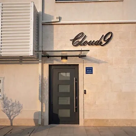 Cloud9 Airport *