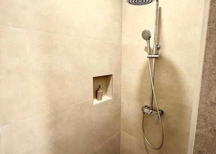 דירה Cloud9 Airport Mocici